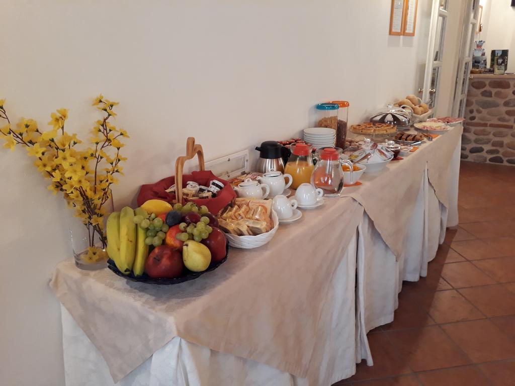 Cortecoraman Sommacampagna Buitenkant foto